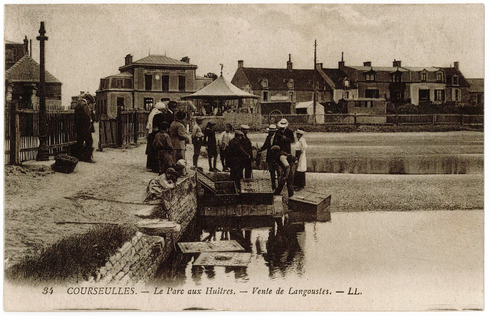 46.1 - Parc à huîtres - Vente de langoustes - © Jean-Pierre Fritz